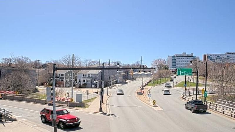 Mac Donald Bridge - Dartmouth bound