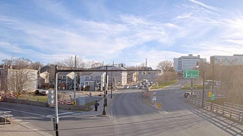 Mac Donald Bridge - Dartmouth bound