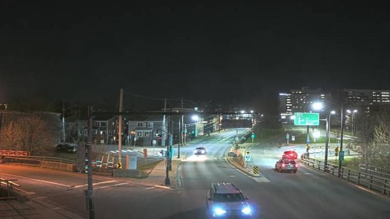 Mac Donald Bridge - Dartmouth bound
