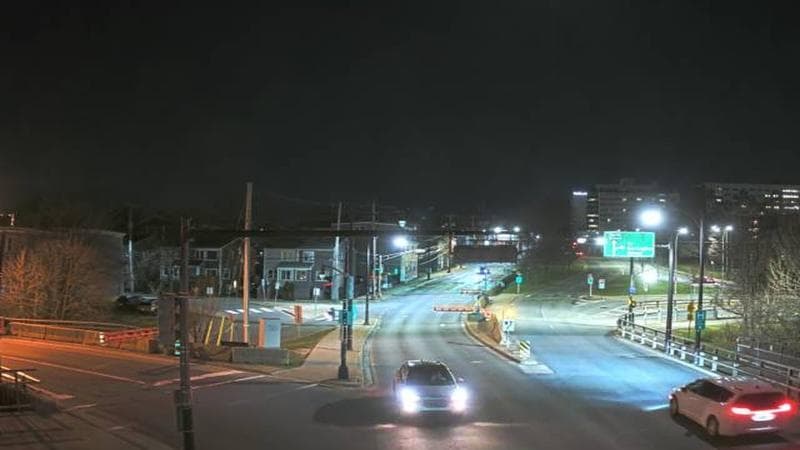 Mac Donald Bridge - Dartmouth bound