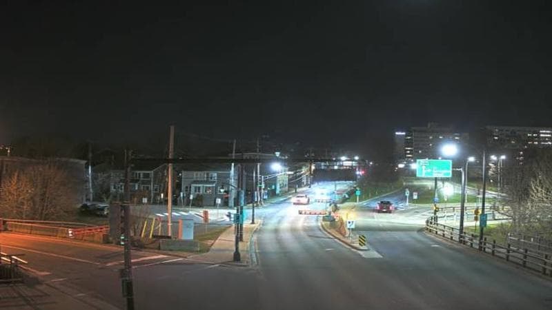 Mac Donald Bridge - Dartmouth bound