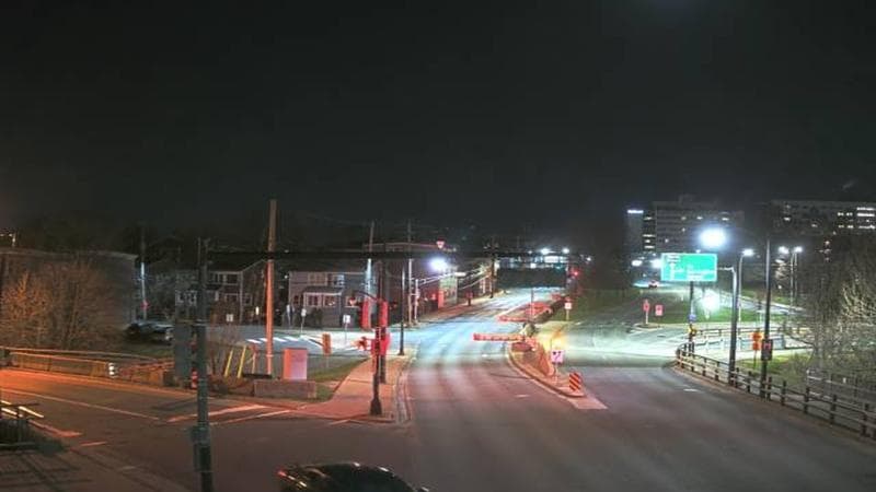 Mac Donald Bridge - Dartmouth bound