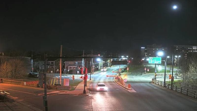 Mac Donald Bridge - Dartmouth bound
