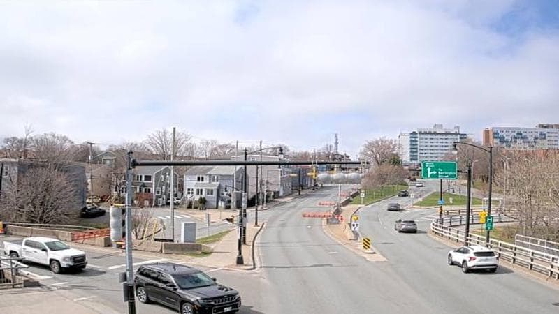 Mac Donald Bridge - Dartmouth bound
