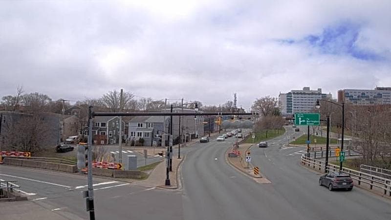 Mac Donald Bridge - Dartmouth bound
