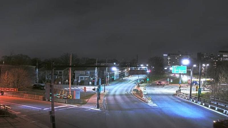 Mac Donald Bridge - Dartmouth bound
