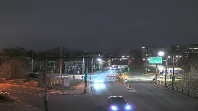 Mac Donald Bridge - Dartmouth bound