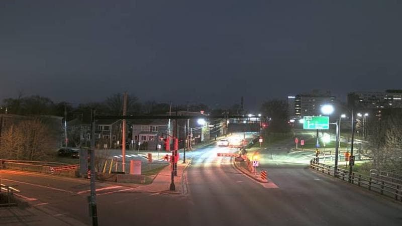 Mac Donald Bridge - Dartmouth bound
