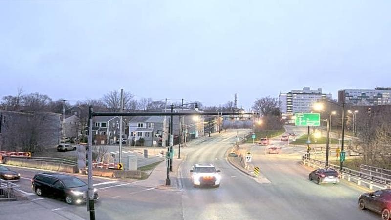 Mac Donald Bridge - Dartmouth bound