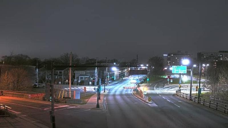 Mac Donald Bridge - Dartmouth bound