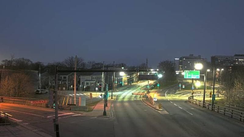 Mac Donald Bridge - Dartmouth bound