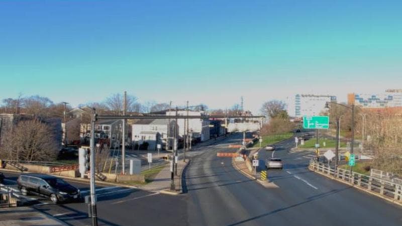 Mac Donald Bridge - Dartmouth bound