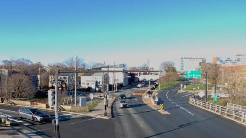 Mac Donald Bridge - Dartmouth bound