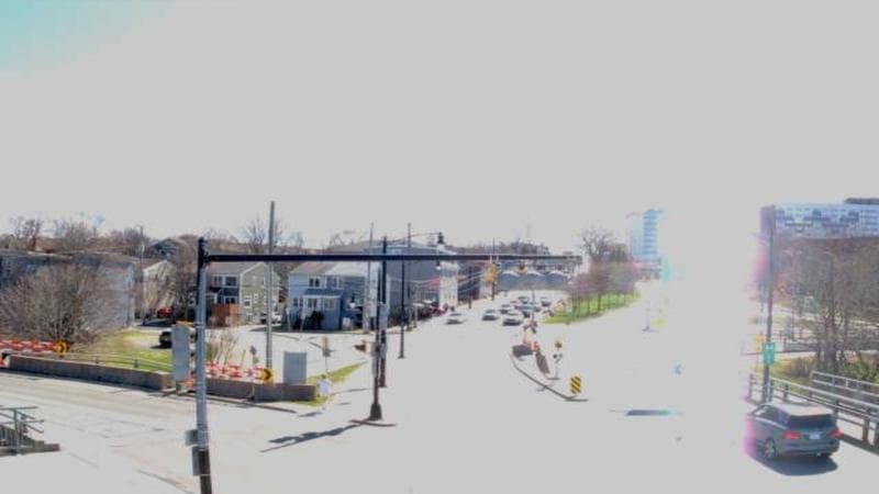 Mac Donald Bridge - Dartmouth bound