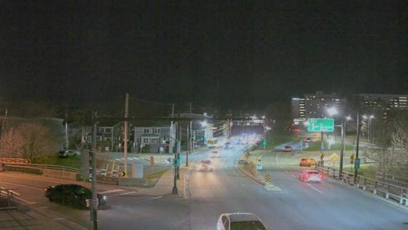 Mac Donald Bridge - Dartmouth bound