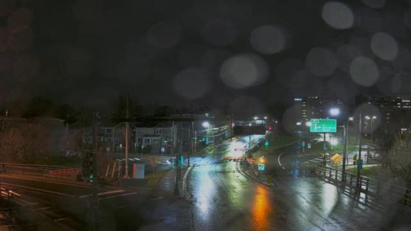 Mac Donald Bridge - Dartmouth bound