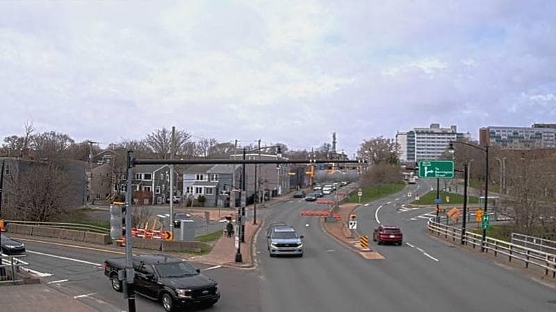 Mac Donald Bridge - Dartmouth bound