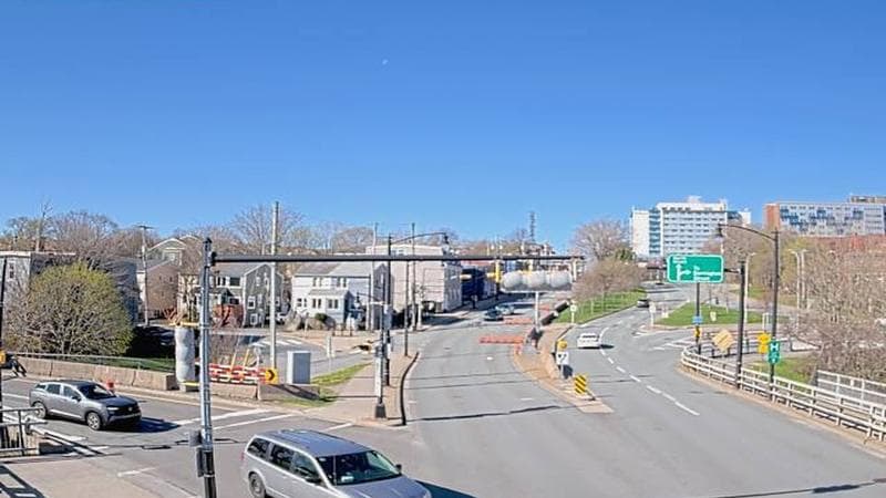 Mac Donald Bridge - Dartmouth bound