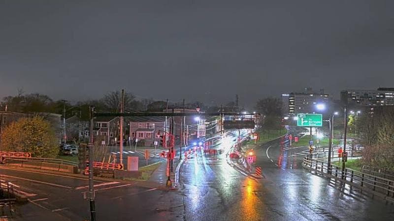 Mac Donald Bridge - Dartmouth bound