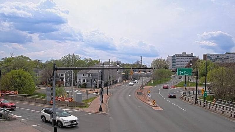 Mac Donald Bridge - Dartmouth bound