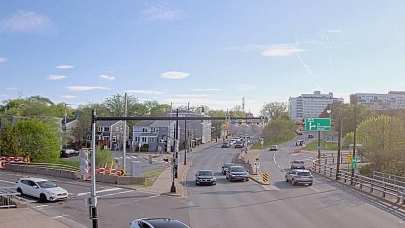 Mac Donald Bridge - Dartmouth bound