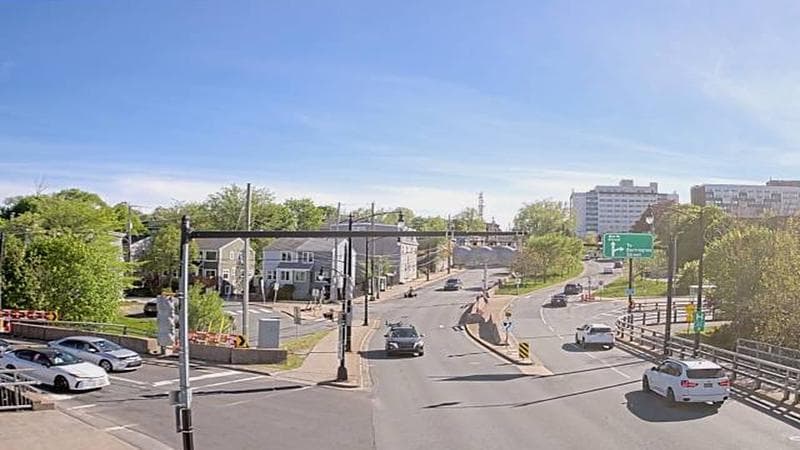 Mac Donald Bridge - Dartmouth bound