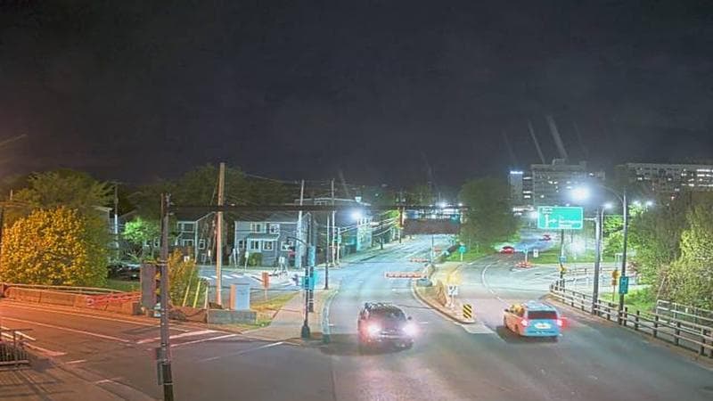 Mac Donald Bridge - Dartmouth bound