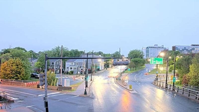 Mac Donald Bridge - Dartmouth bound