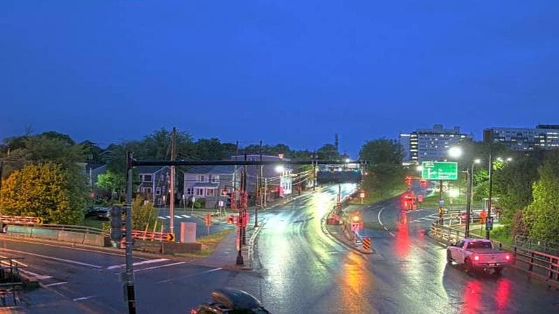 Mac Donald Bridge - Dartmouth bound
