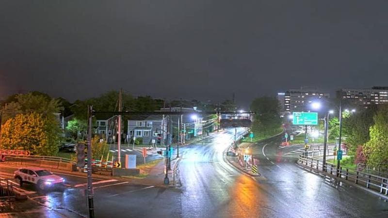 Mac Donald Bridge - Dartmouth bound