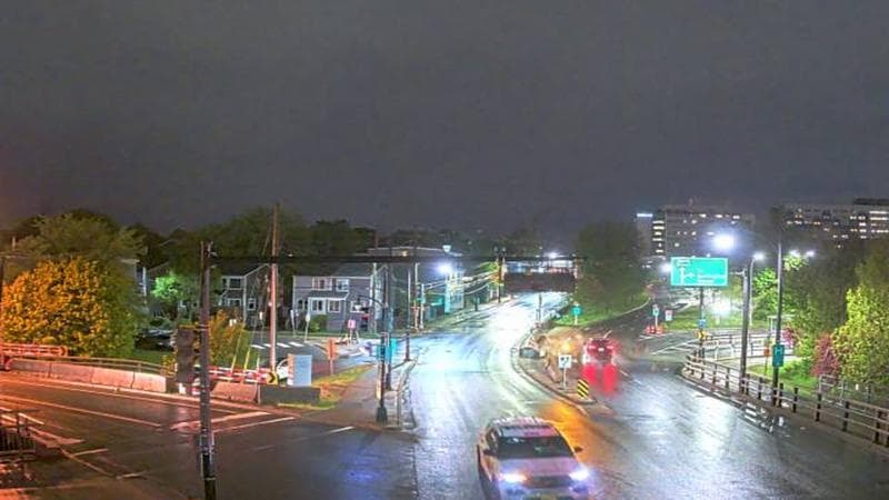 Mac Donald Bridge - Dartmouth bound