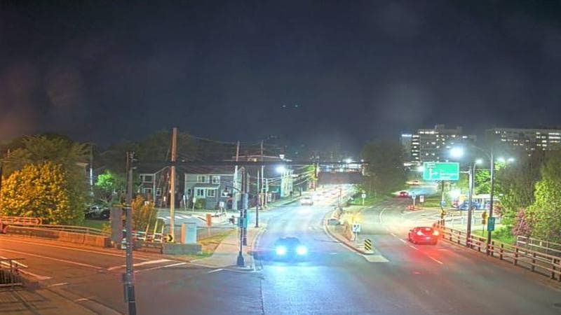 Mac Donald Bridge - Dartmouth bound