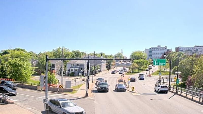 Mac Donald Bridge - Dartmouth bound