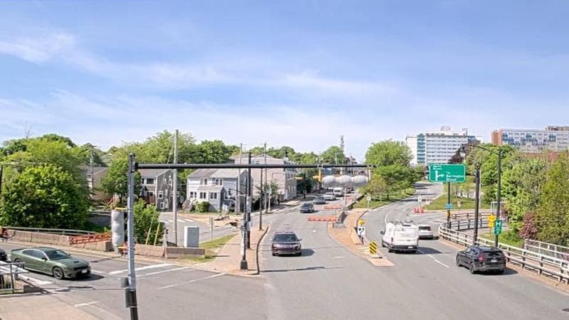 Mac Donald Bridge - Dartmouth bound