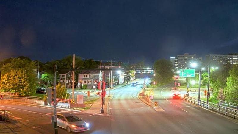 Mac Donald Bridge - Dartmouth bound