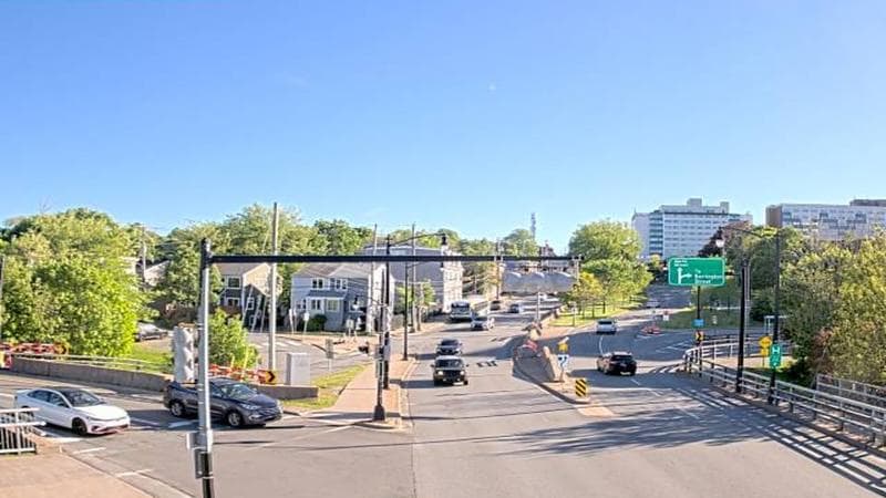 Mac Donald Bridge - Dartmouth bound