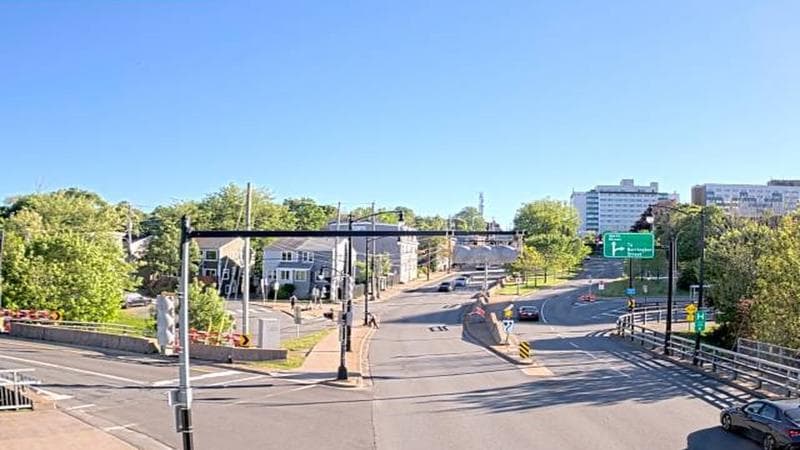 Mac Donald Bridge - Dartmouth bound