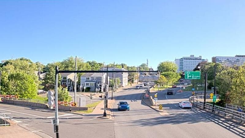 Mac Donald Bridge - Dartmouth bound