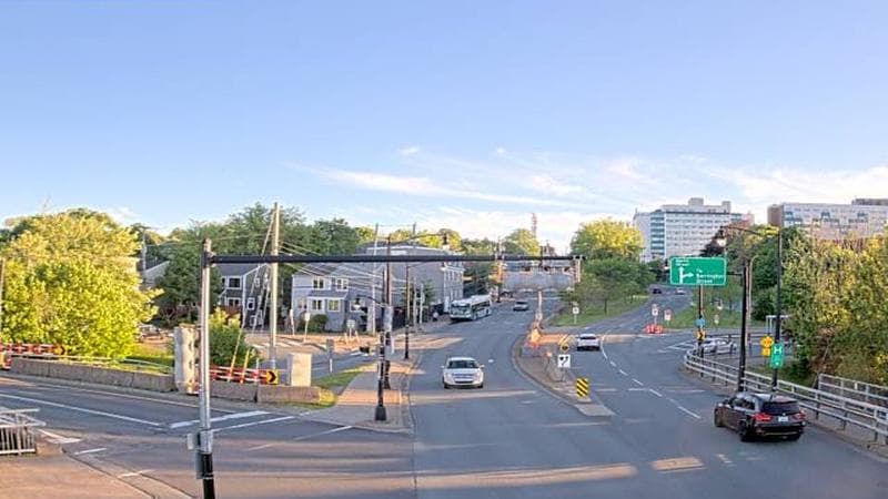 Mac Donald Bridge - Dartmouth bound