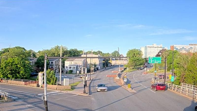 Mac Donald Bridge - Dartmouth bound