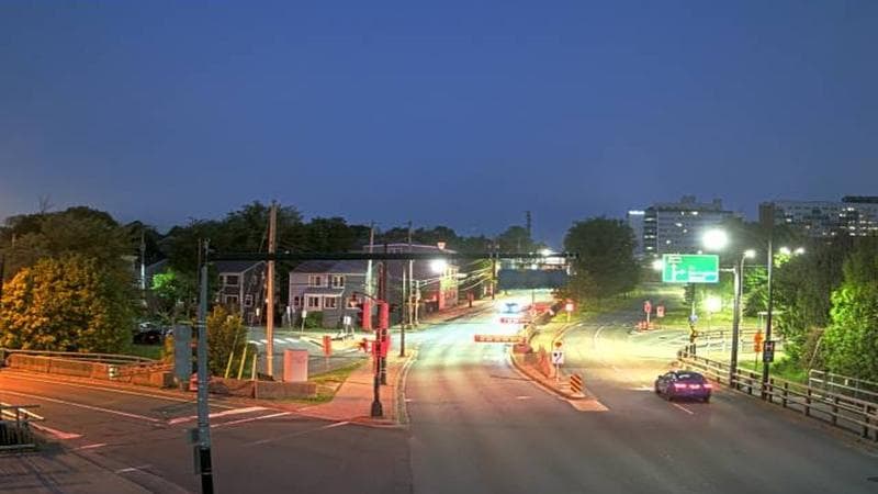 Mac Donald Bridge - Dartmouth bound