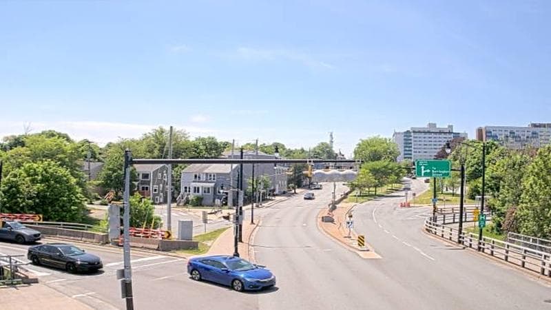 Mac Donald Bridge - Dartmouth bound