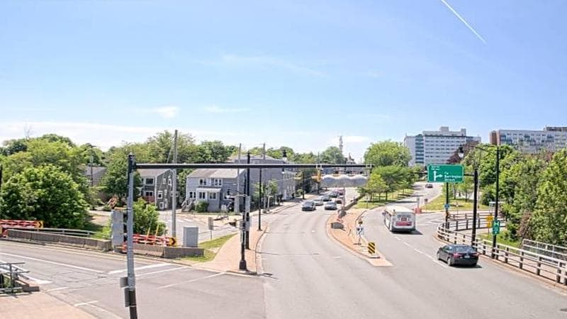 Mac Donald Bridge - Dartmouth bound