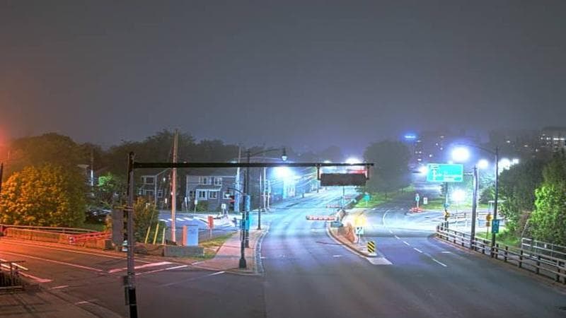 Mac Donald Bridge - Dartmouth bound