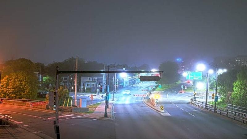 Mac Donald Bridge - Dartmouth bound