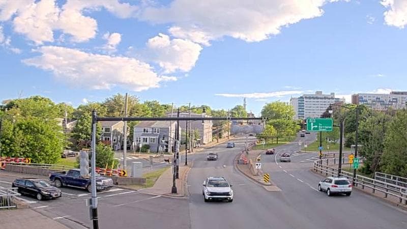 Mac Donald Bridge - Dartmouth bound
