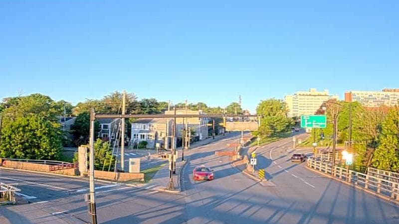 Mac Donald Bridge - Dartmouth bound