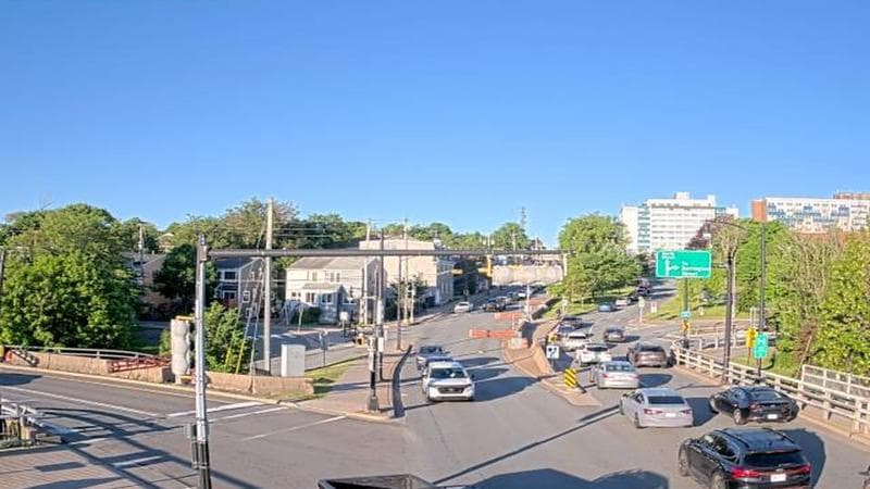 Mac Donald Bridge - Dartmouth bound