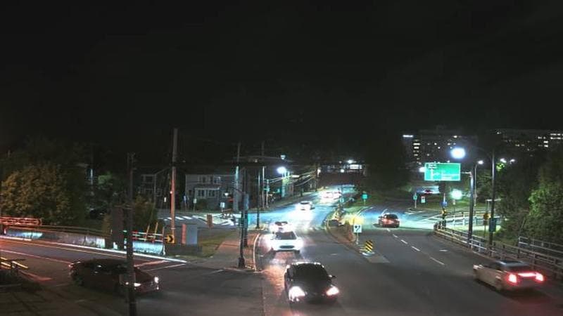 Mac Donald Bridge - Dartmouth bound