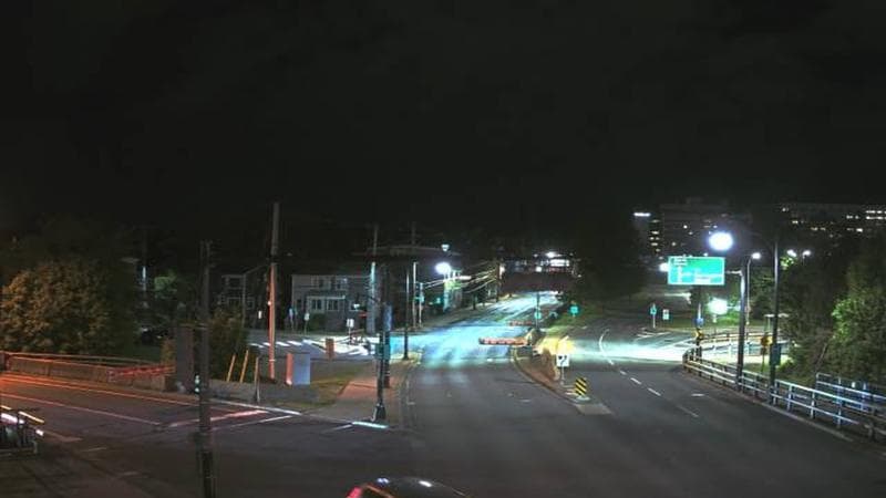 Mac Donald Bridge - Dartmouth bound